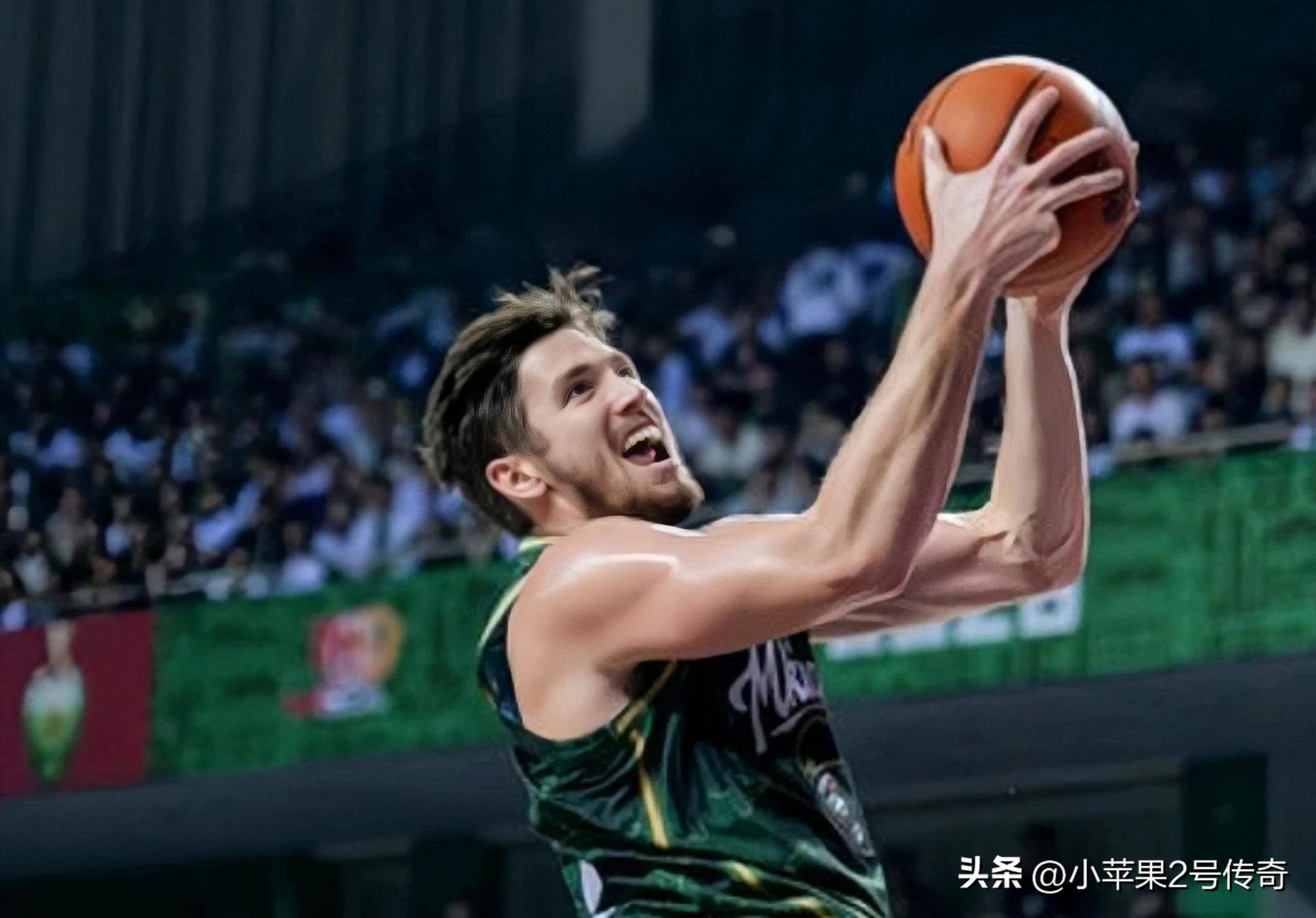 lol补丁下载-包含CBA常规赛加时末段走向成谜，圣安东尼奥马刺主帅复盘，压力陡增，训练强度明显提升的词条