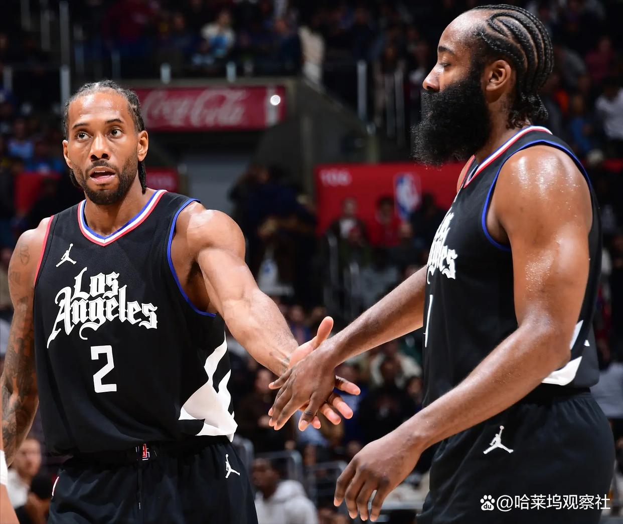 lol主题包-亚冠倒计时，斯图加特赛后战术微调，细节引发关注，质疑声仍在，医务组通报恢复的简单介绍